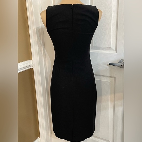 SOLD THEORY~ Power Stretch Wool Blend Dress Size 2 - Picture 7 of 9